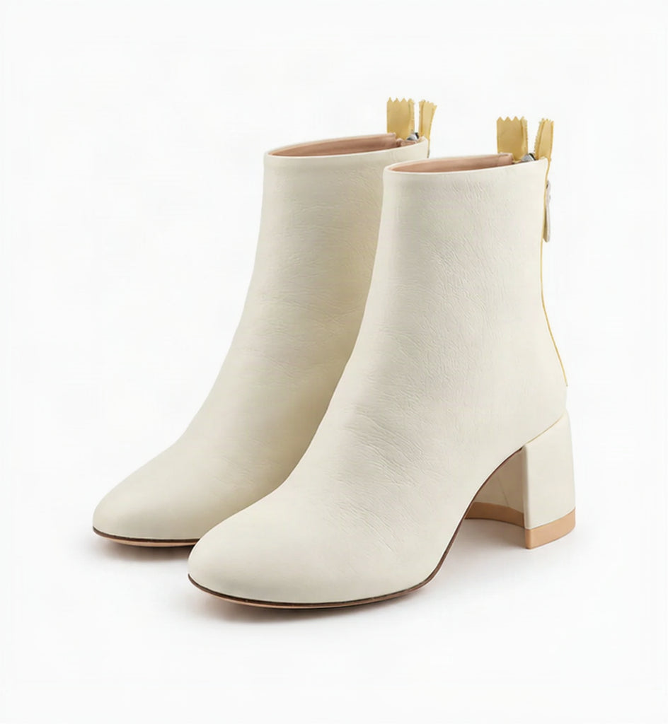 Lunar Bootie