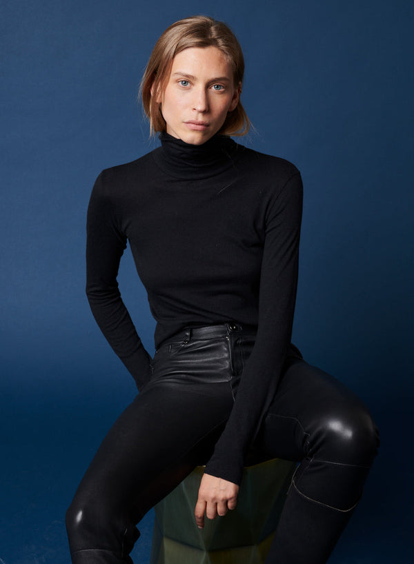[Majestic] Soft Touch L/S Turtleneck - Noir