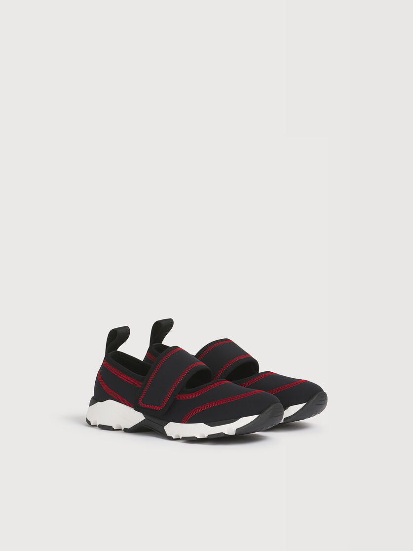 Mary Jane Running Sneaker with contrast stitching