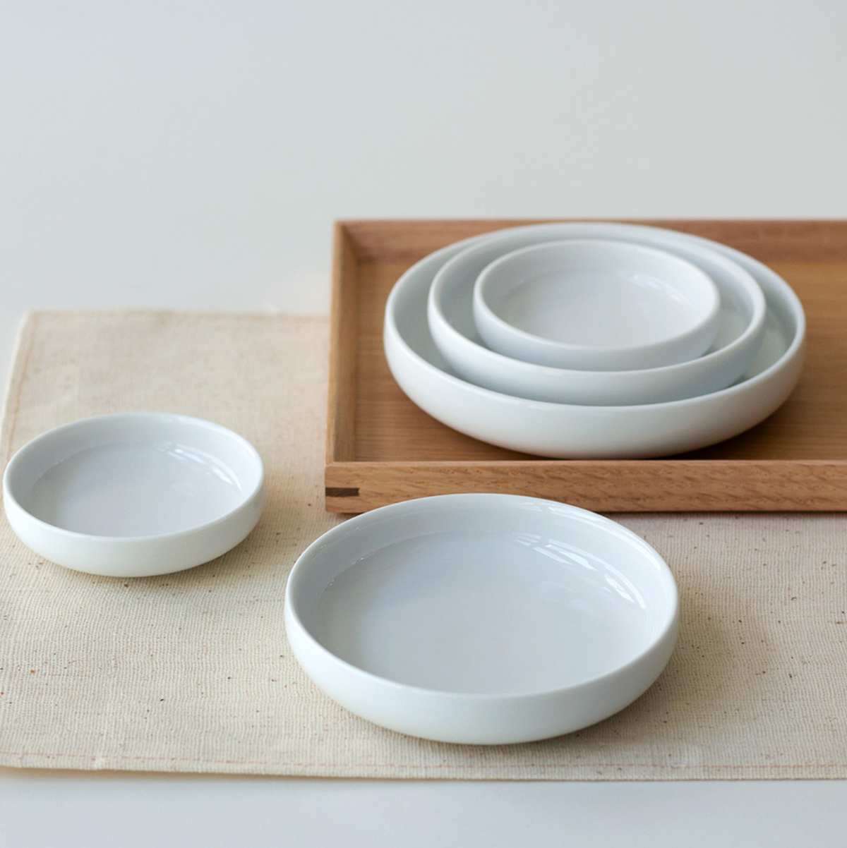 Low Side Dish Bowl Large - 낮은 찬기 (대)