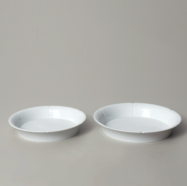 White Morning Glory Trumpet Plate Medium - 나팔 화형 접시 (중)