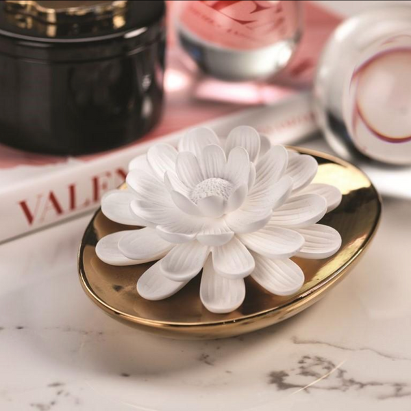 [Zodax] Dream Porcelain Flower Diffuser