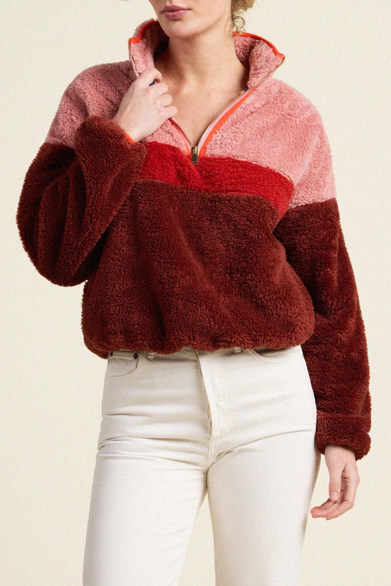 Casey Pullover