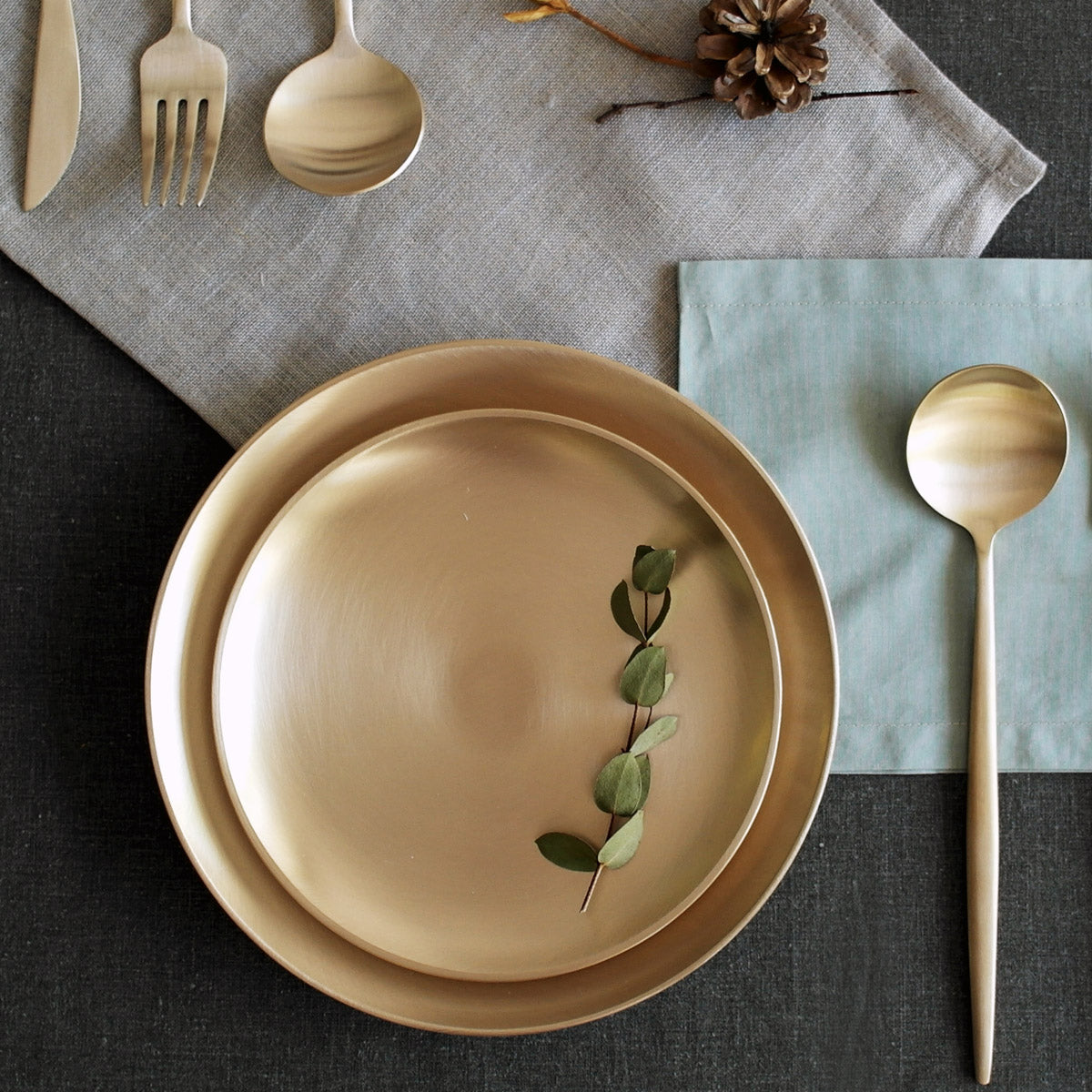Round Plate 24cm - 원형접시 24cm