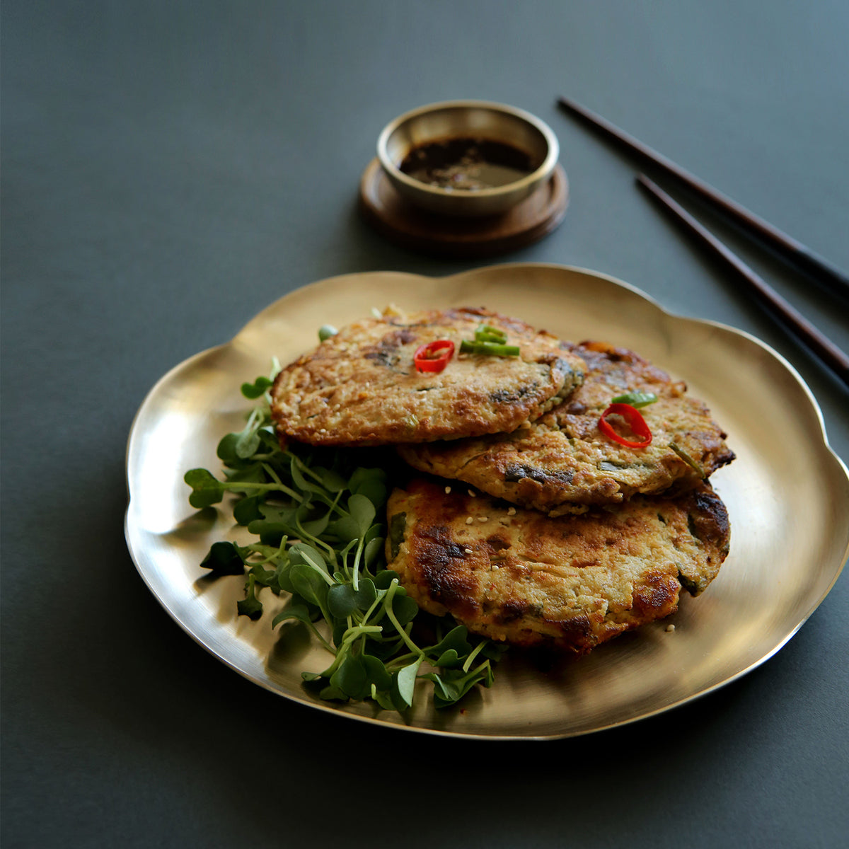 Flower Plate (Large) - 꽃접시 (대)